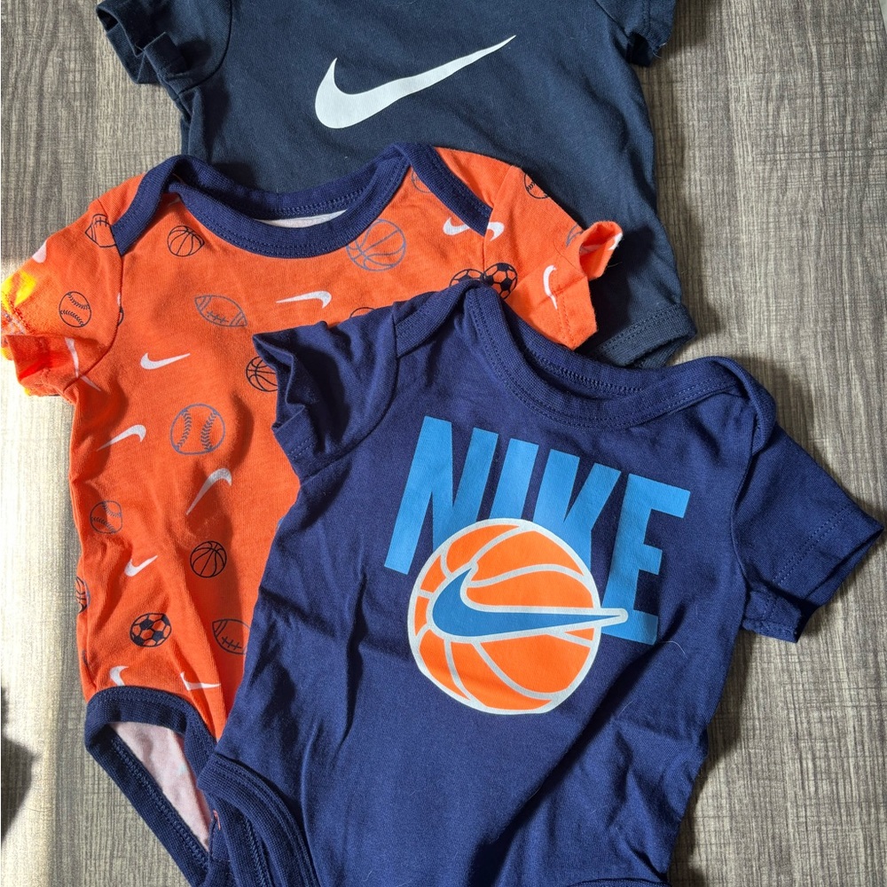 3 pack, 3 months NIKE onesies